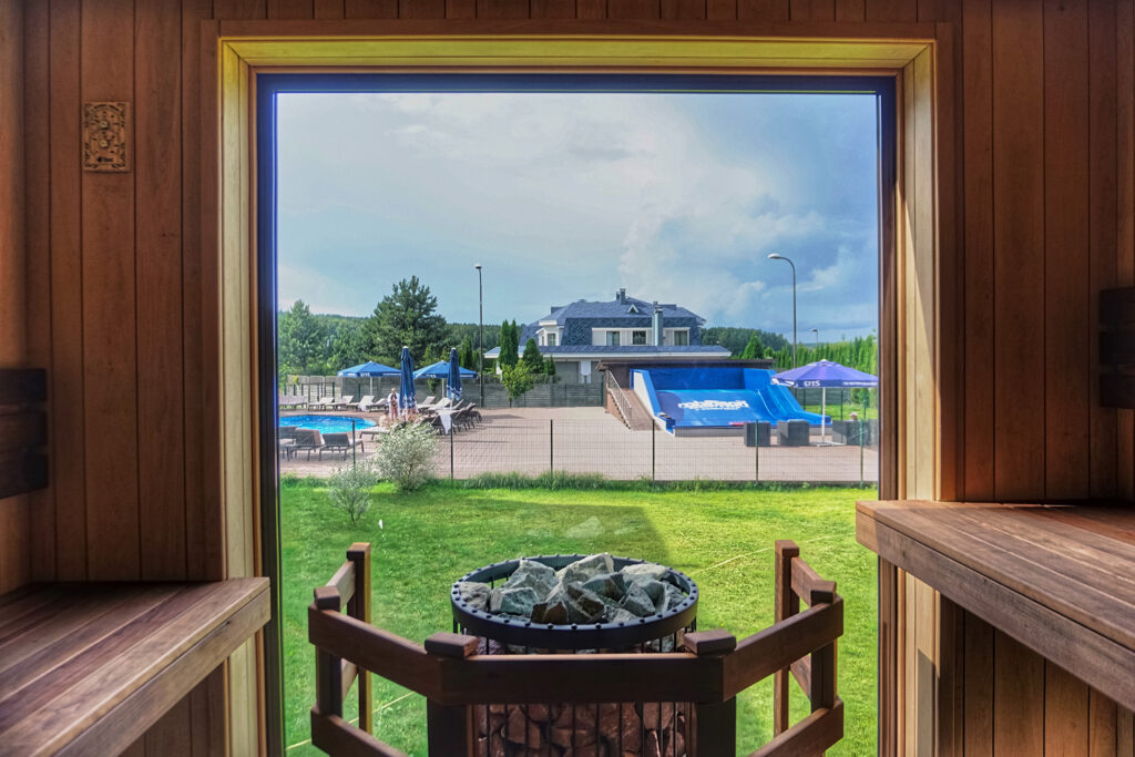 Сауны и бани Robinson Club Минск — финская сауна, русская баня, инфракрасная сауна с гималайской солью